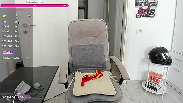 ZackFraser live cam on StripChat