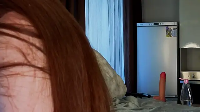 BlissLecton live cam on StripChat