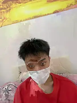 Zhang_yiovo live cam on StripChat