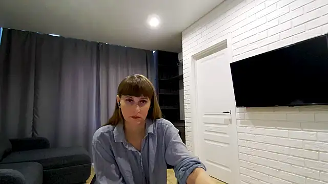 Daniella_Lorente live cam on StripChat
