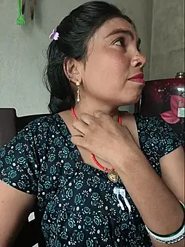 Mahi_hote live cam on StripChat