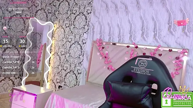 fiory_tay live cam on StripChat