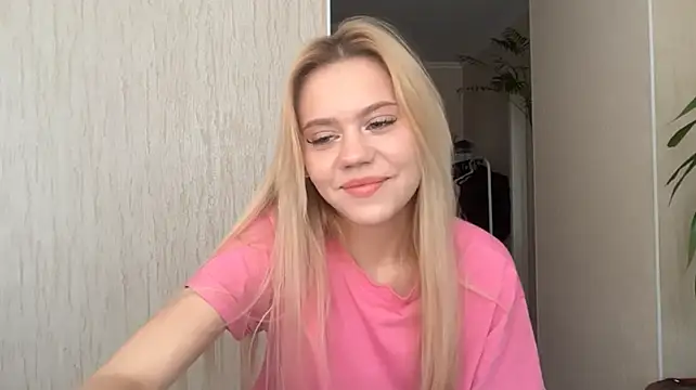 Glamorforyou live cam on StripChat