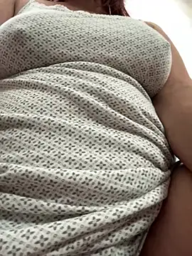 sweetmystery1 live cam on StripChat