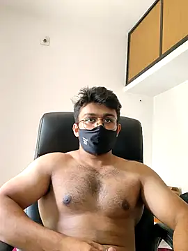 Rockky79 live cam on StripChat
