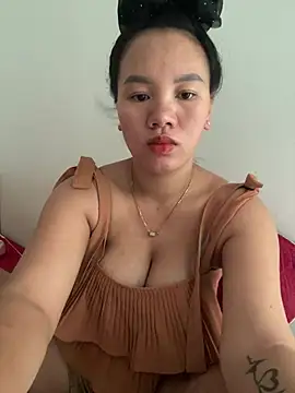 Suki-love live cam on StripChat