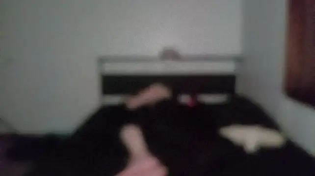Opondestre00420 live cam on StripChat