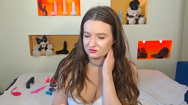 ChloeBrooklyn live cam on StripChat