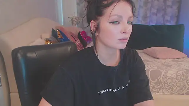 BritneyBarker live cam on StripChat