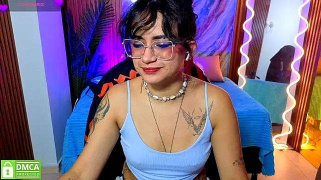 kristen_tay live cam on StripChat