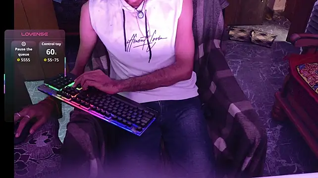 zihan777 live cam on StripChat