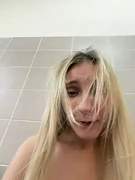 Pink_Kiss live sex cam