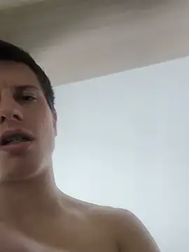 youngestOjta live cam on StripChat