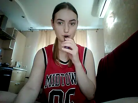 Lisanta live cam on StripChat