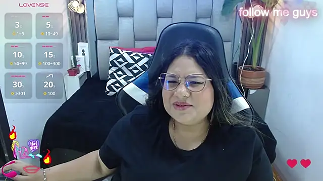 evelin_zaens live cam on StripChat