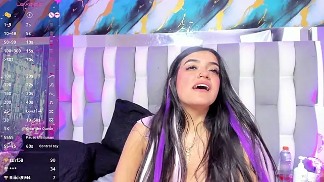 IsaDiiaz live cam on StripChat