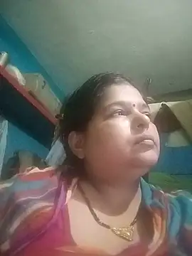 hot_bhabi1 live cam on StripChat