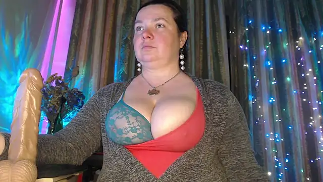 amorelara live cam on StripChat