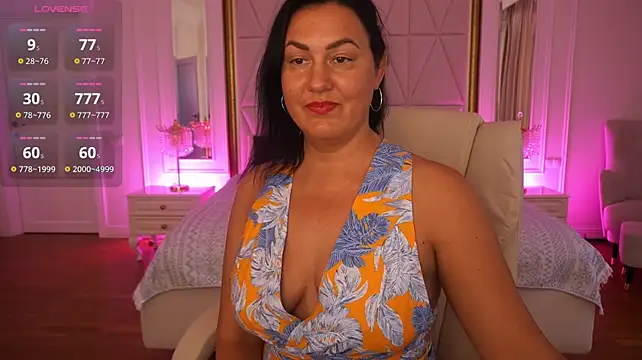 VelvetLuck live cam on StripChat