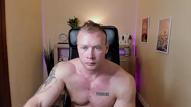 Alex_Knoxx live cam on StripChat