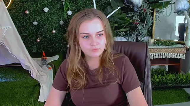 LissaTelor live cam on StripChat