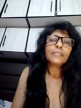 MsAttitude live cam on StripChat