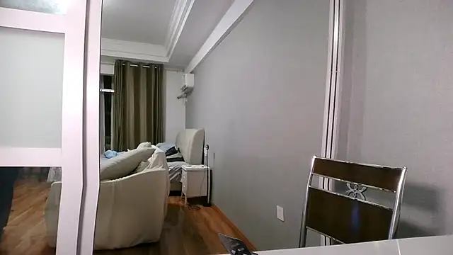 UpeLark live sex cam