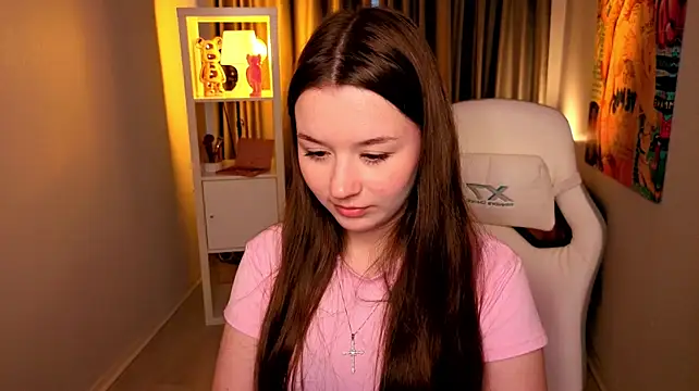 RileyBloomss live cam on StripChat
