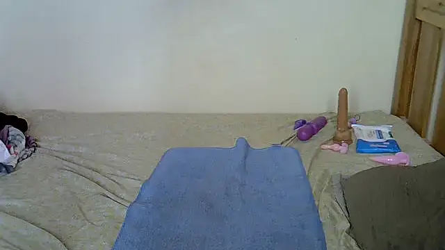 sweetronette live cam on StripChat