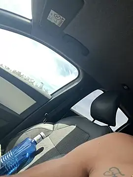 jvnboyy23 live cam on StripChat