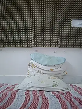 mykecockslong live cam on StripChat