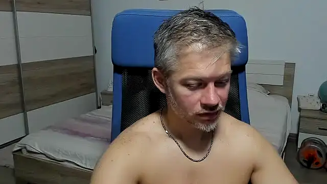 RobbyShawz live cam on StripChat