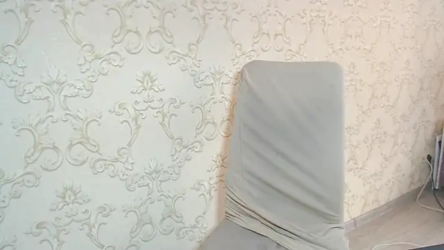 DolphinDreams live cam on StripChat