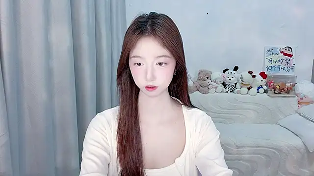 lucky-tt live cam on StripChat