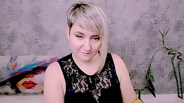 Djullia live cam on StripChat