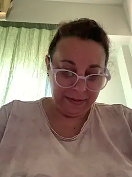 LupitaHaze live cam on StripChat