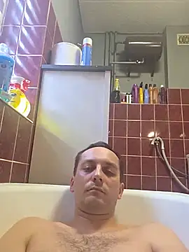 Kondzio live cam on StripChat