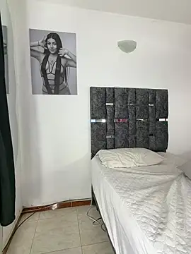 Natasharuso live cam on StripChat