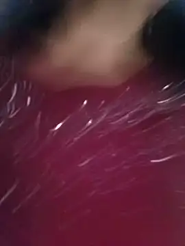 daisyy2 live cam on StripChat