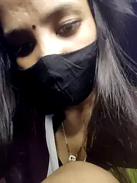 SIMMI_CHOUDHARY live cam on StripChat