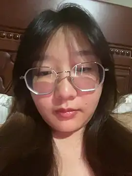 sisi-maiden live cam on StripChat