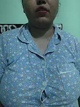 Suhana_Darling live cam on StripChat