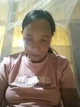 Victoria18t live cam on StripChat