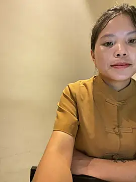 Bella_7777 live sex cam