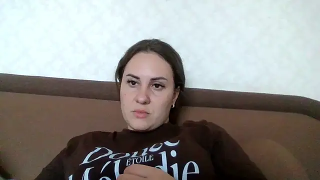 MeadowEyes live cam on StripChat