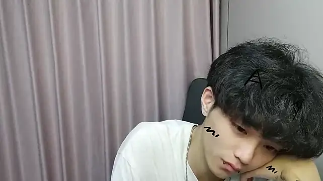 wssoo11 live cam on StripChat