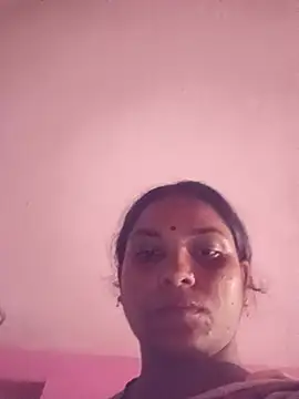 Hotneha07 live cam on StripChat