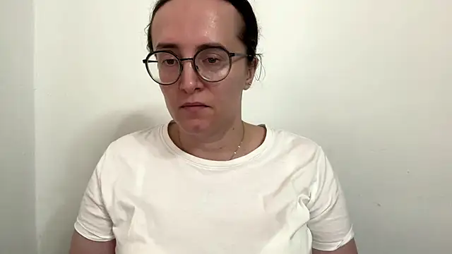 SofiaTease live cam on StripChat