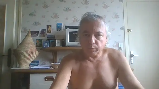 gegevincent5 live cam on StripChat