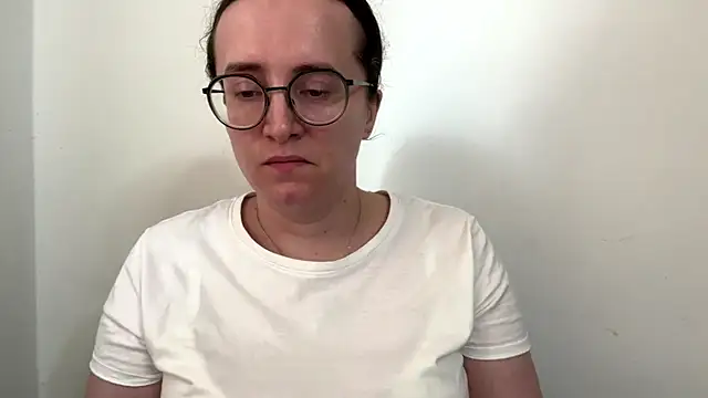 SofiaTease live cam on StripChat